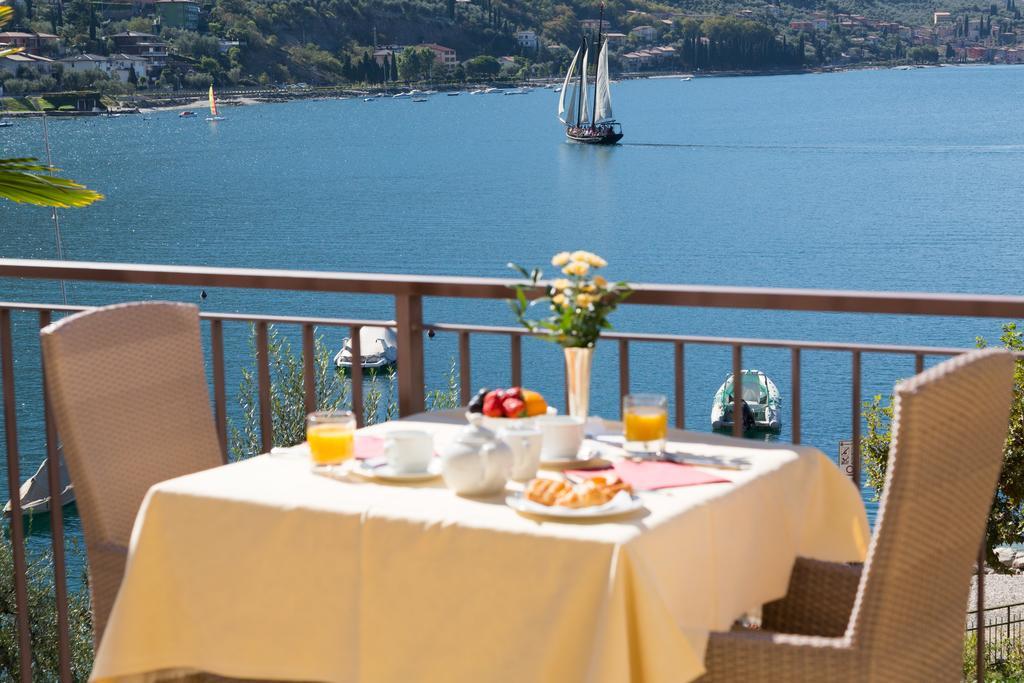 Hotel Maximilian 4*